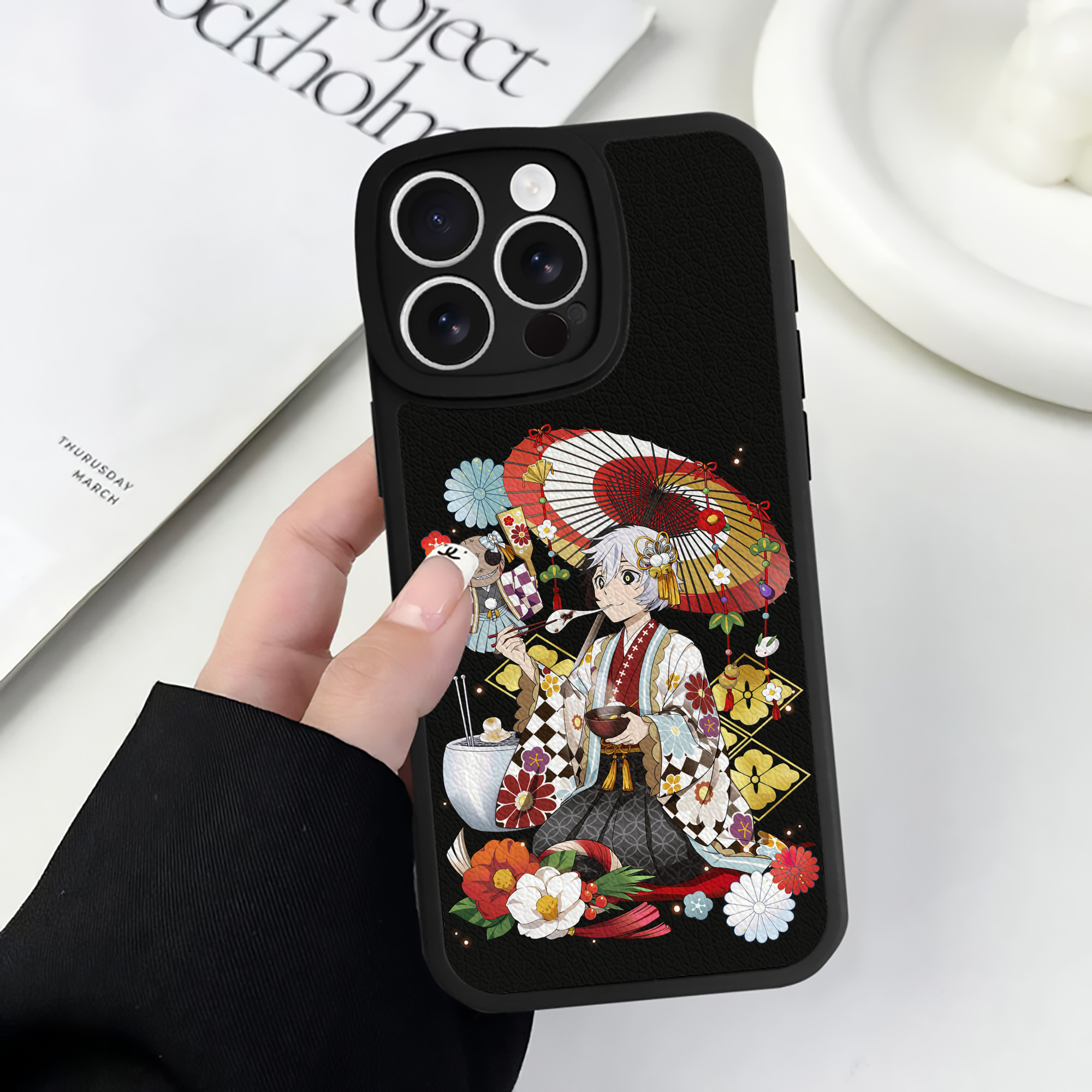 （画像用） 文豪ストレイドッグス Bungo Stray Dogs 【iPhone 16シリーズ対応】シリコンスマホケース（レザー調） 材質：シリコン
